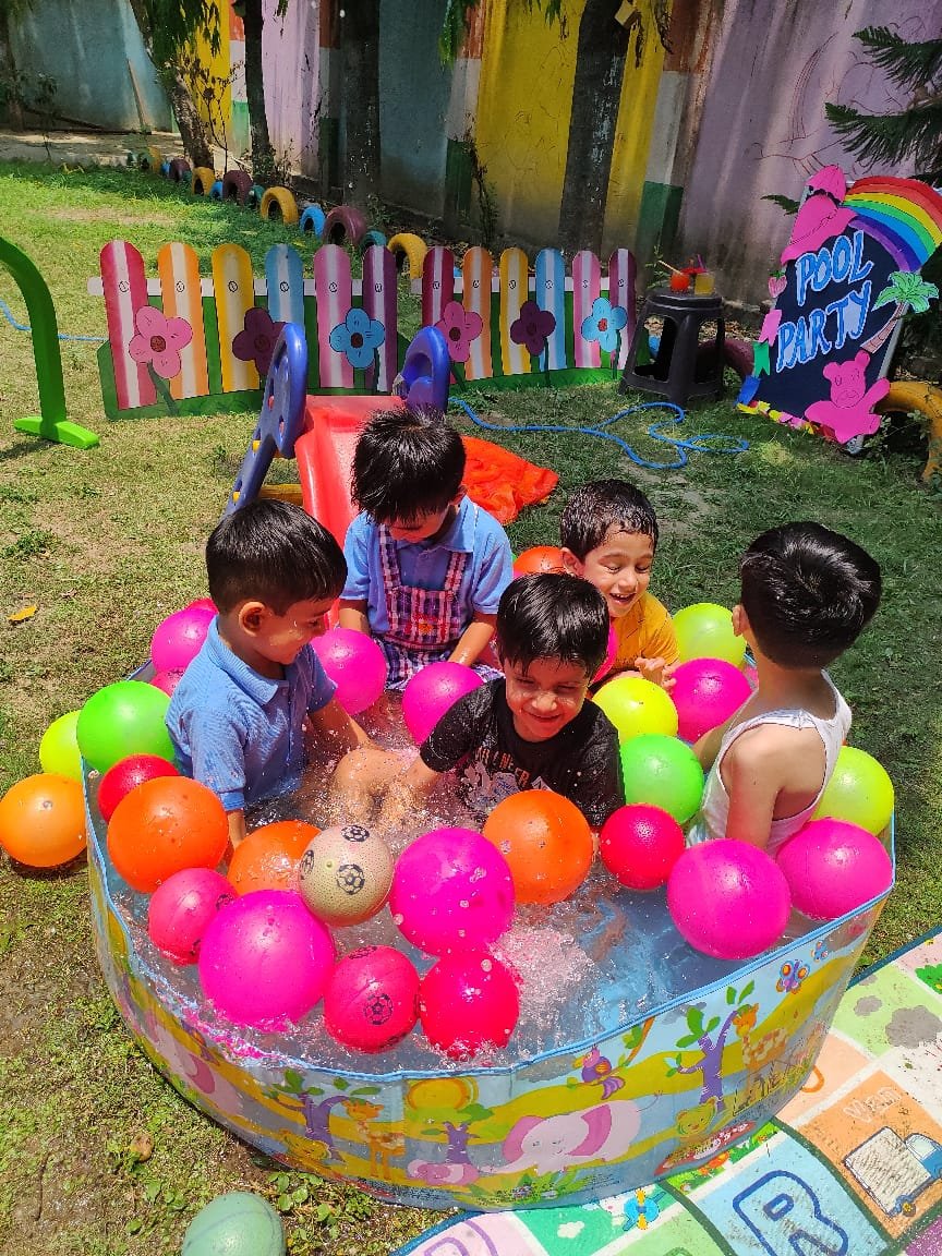 School gallery image 9